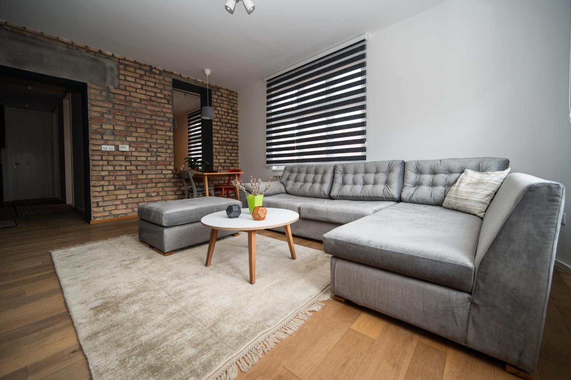 Design 1Bdr Apartment With City View Сараево Екстериор снимка